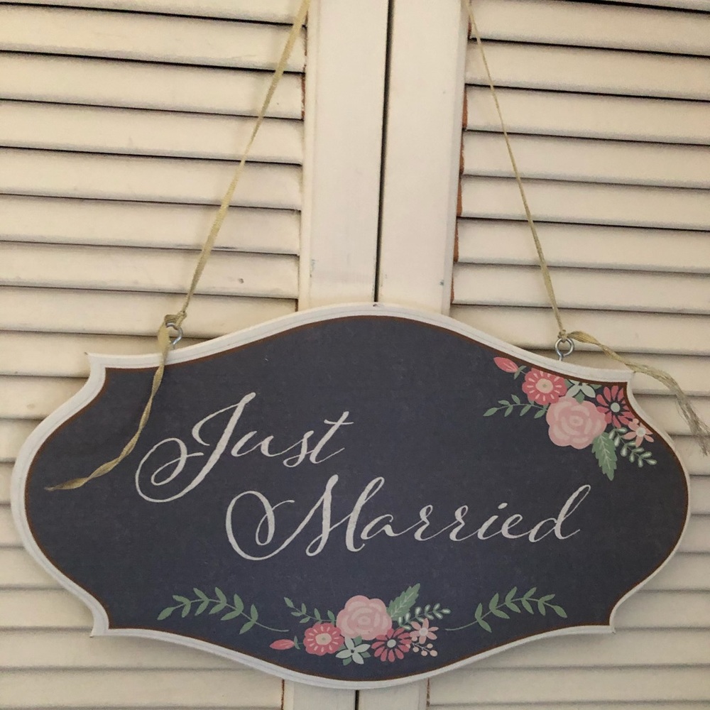 Unbranded Reversible Distressed Chalkboard Style Wedding Sign